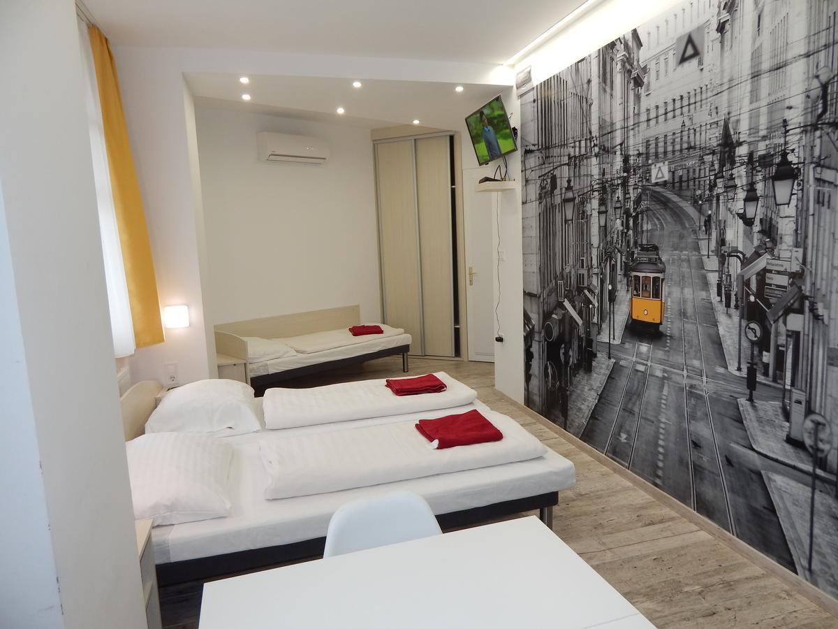 Kalvin Vendegszobak Debrecen Exterior foto