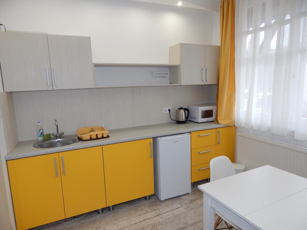 Kalvin Vendegszobak Debrecen Exterior foto